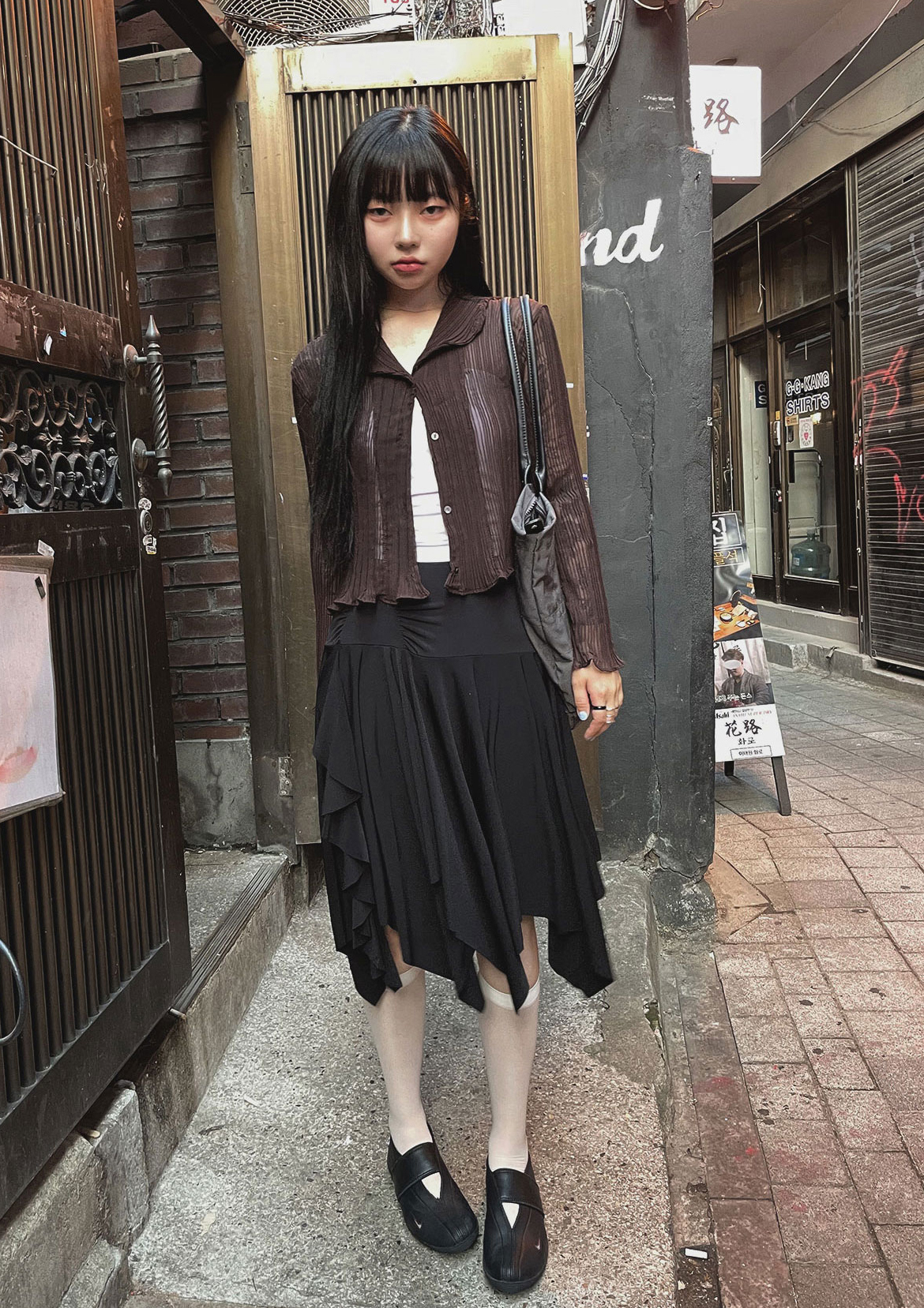 Retro Lightweight Pleated Vertical Stripe Sheer Long-Sleeve Fitted Shirt with Ruffled Edges - Unique Y2K Style Retro Lightweight Pleated Vertical Stripe Sheer Long-Sleeve Fitted Shirt with Ruffled Edges - Unique Y2K Style