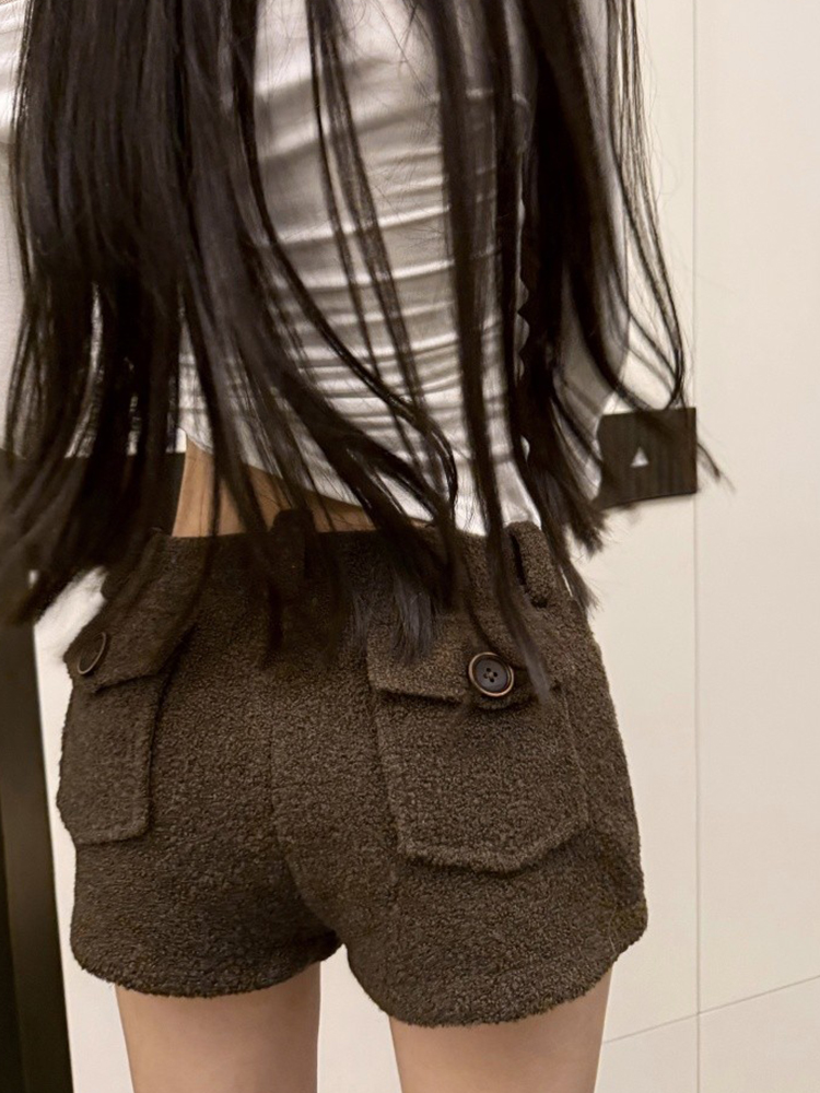 Retro Low-Waist Woolen Shorts for Women - Autumn Winter Slim Fit Casual Pants - Y2K Style Fashion