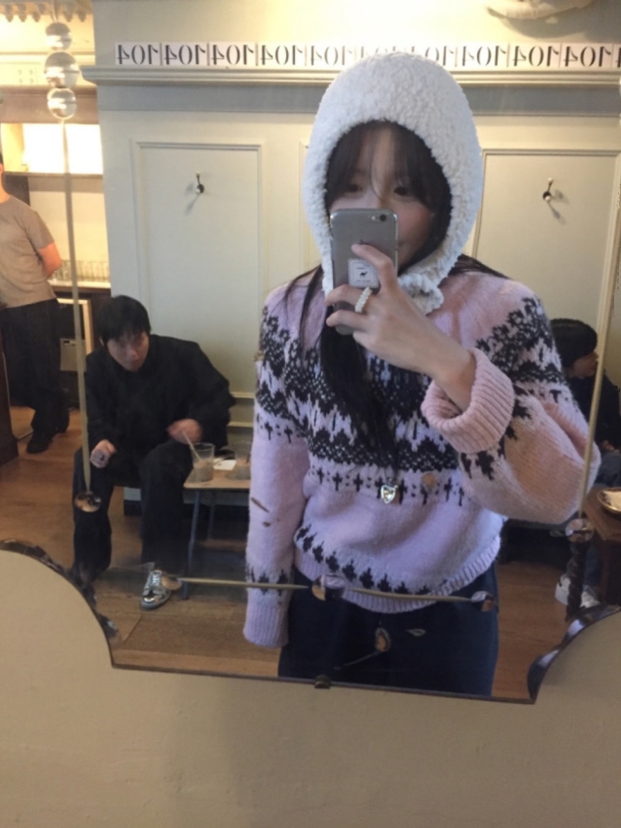 Retro Nordic Snowflake Knitted Sweater in Cream Pink - Casual Cute Winter Fashion Retro Nordic Snowflake Knitted Sweater in Cream Pink - Casual Cute Winter Fashion