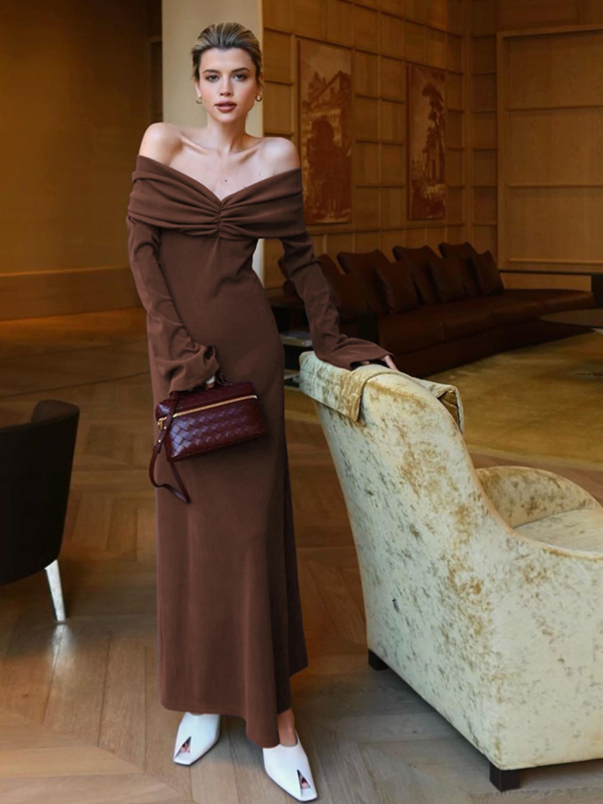 Retro One-Shoulder Ruffled Dress for Women - Elegant Slim Fit, Waist-Defined Long Dress in European American Style for Autumn