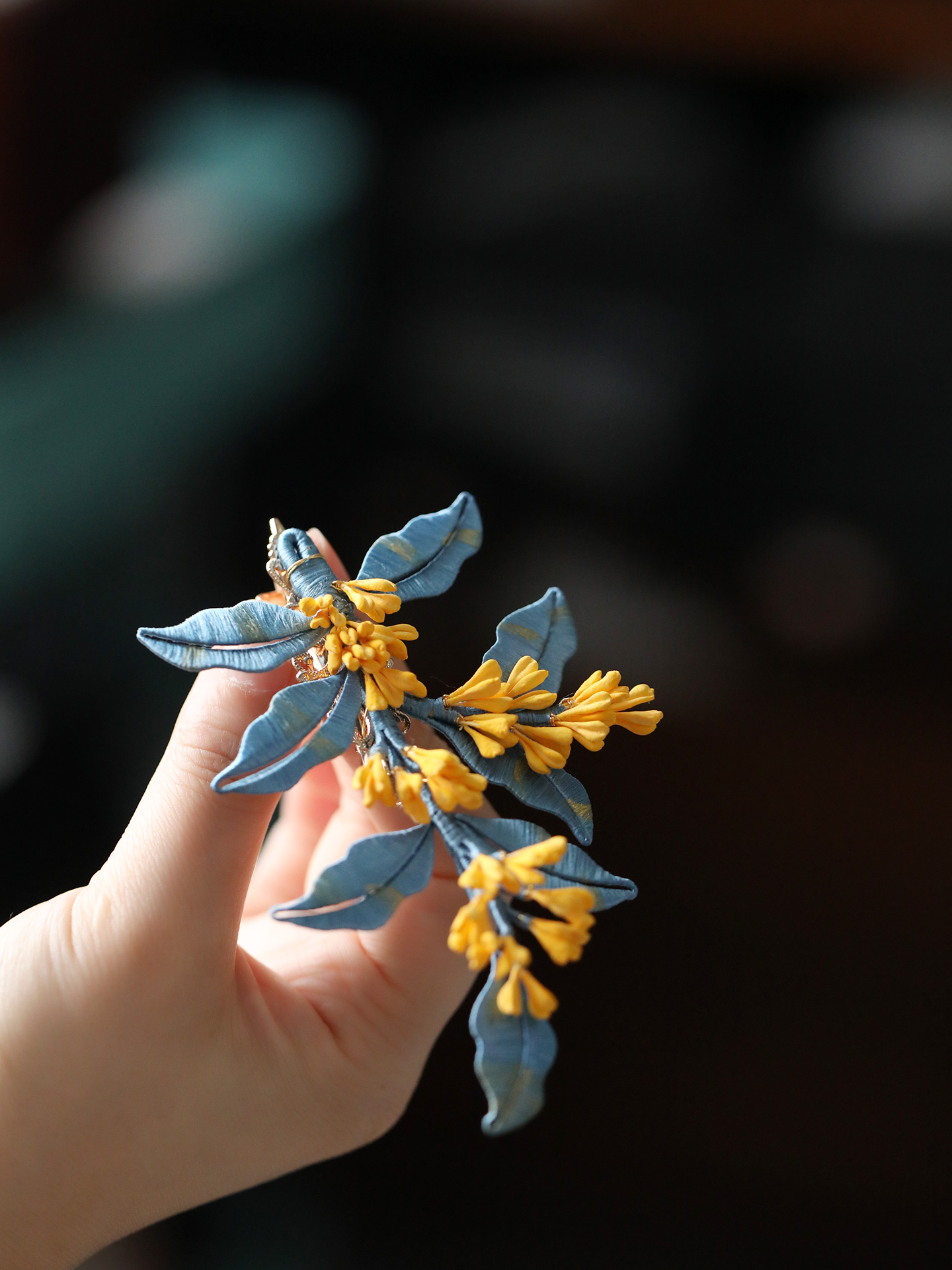 Retro Osmanthus Hair Clip - Chinese Hanfu Style Hair Accessories for Women, Perfect for Fairy Looks and Matching Horse Face Skirts Retro Osmanthus Hair Clip - Chinese Hanfu Style Hair Accessories for Women, Perfect for Fairy Looks and Matching Horse Face Skirts