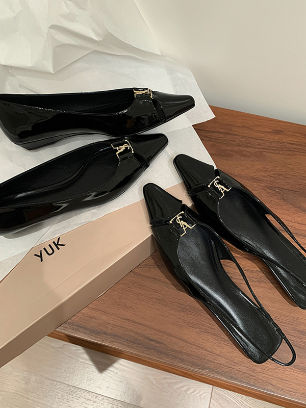 Retro Pointed Toe Flat Shoes - Backless Sandals for Women in Genuine Leather, Spring/Summer 2025 Fashion, Perfect with Skirts Retro Pointed Toe Flat Shoes - Backless Sandals for Women in Genuine Leather, Spring/Summer 2025 Fashion, Perfect with Skirts