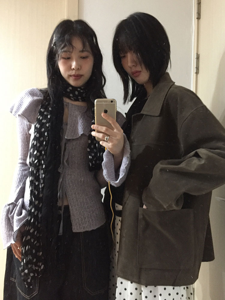 Retro Polka Dot Pleated Black and White Scarf - Cotton Linen Blend, Versatile Autumn Winter Accessory, High-End Korean Style