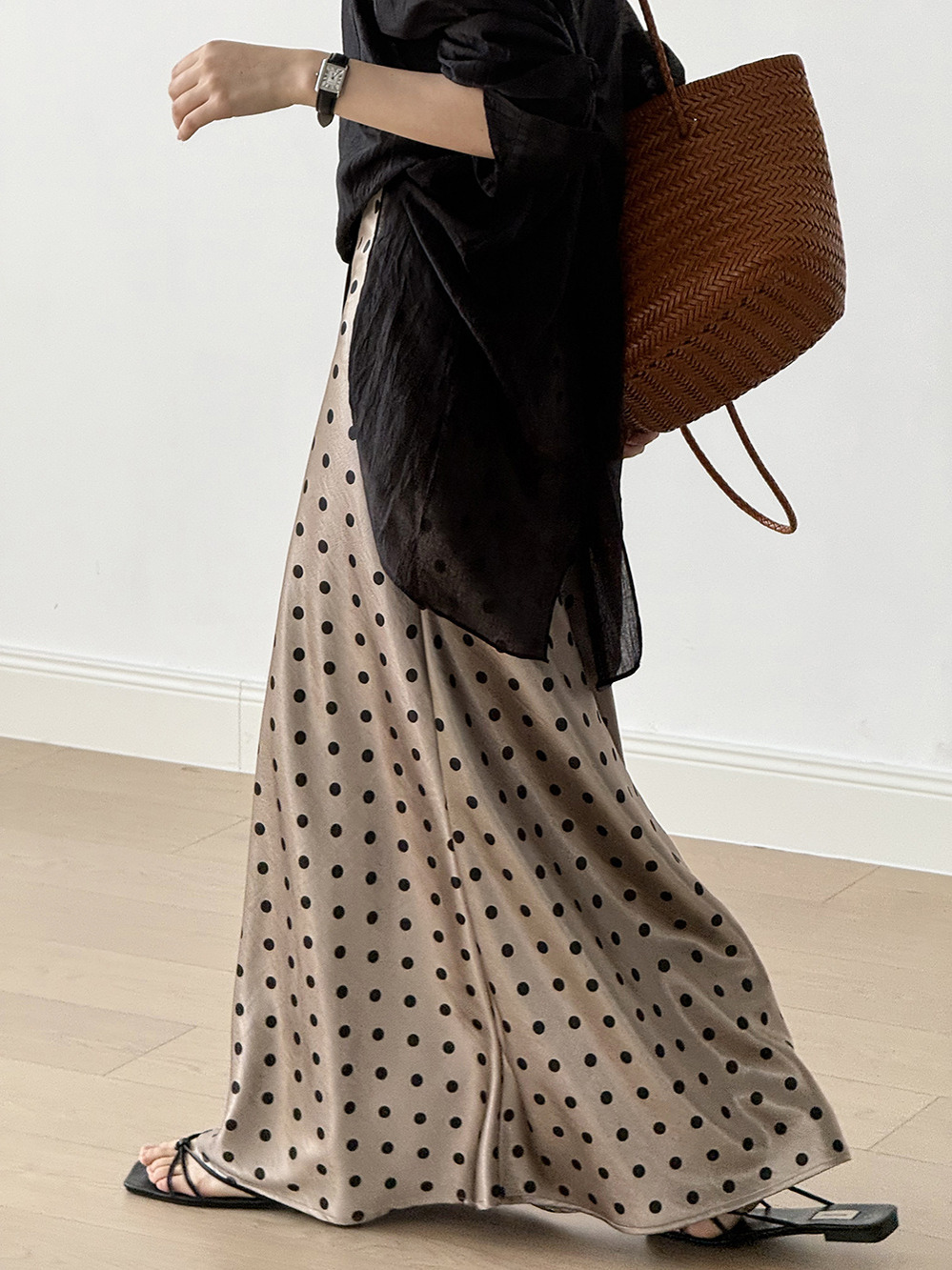 Retro Polka Dot Satin Half Skirt - High-Waisted Draped Long Mermaid Skirt for Women, 2025 Summer French Style Retro Polka Dot Satin Half Skirt - High-Waisted Draped Long Mermaid Skirt for Women, 2025 Summer French Style