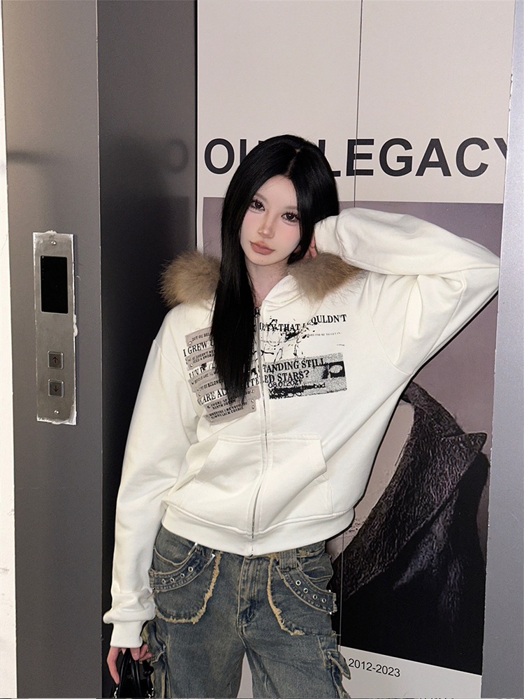 Retro Printed Hoodie for Women - Eccentric American Style, Casual Slim Fit, Long Sleeve Jacket for Autumn and Winter Retro Printed Hoodie for Women - Eccentric American Style, Casual Slim Fit, Long Sleeve Jacket for Autumn and Winter