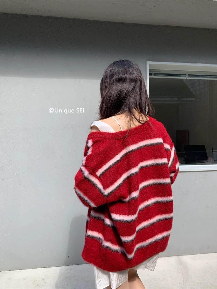Retro Red and White Striped Loose Casual Long Sleeve Knitted Cardigan - Unique Street Style Fashion Retro Red and White Striped Loose Casual Long Sleeve Knitted Cardigan - Unique Street Style Fashion