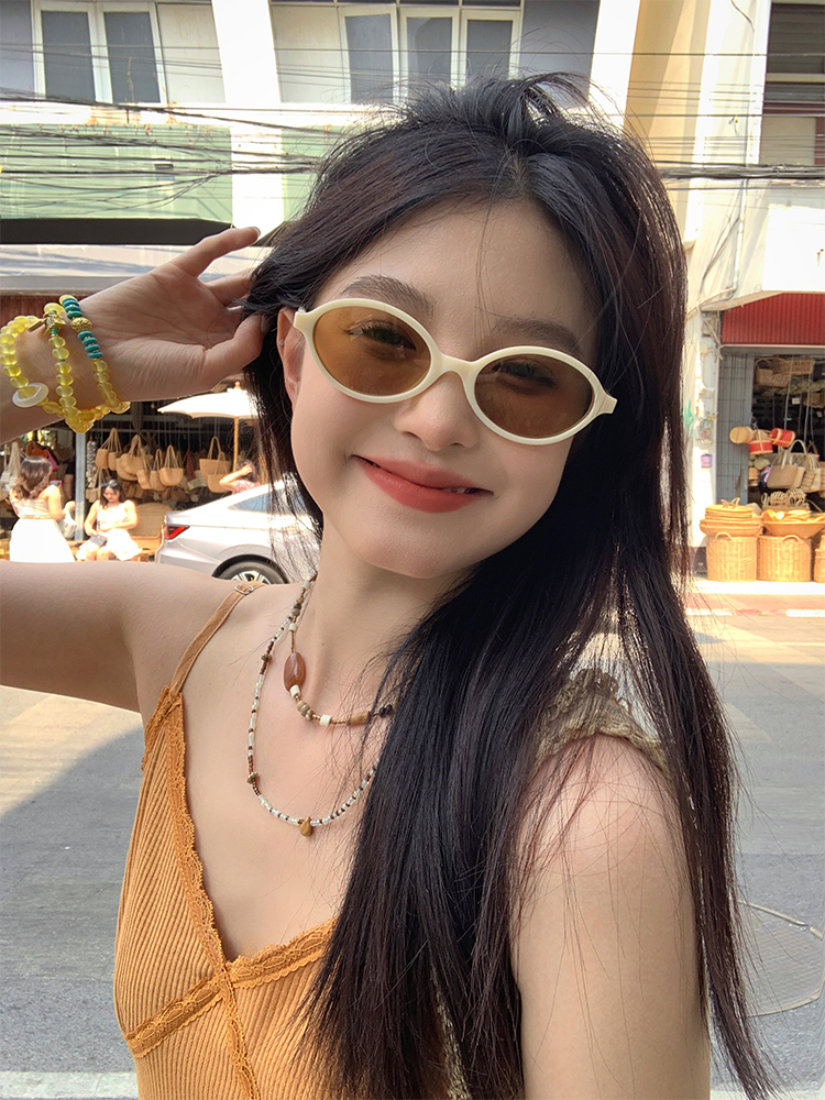 Retro Small Round Frame Sunglasses for Women - 2025 Versatile UV Protection Eyewear, Perfect for Y2K and Vintage Style Looks