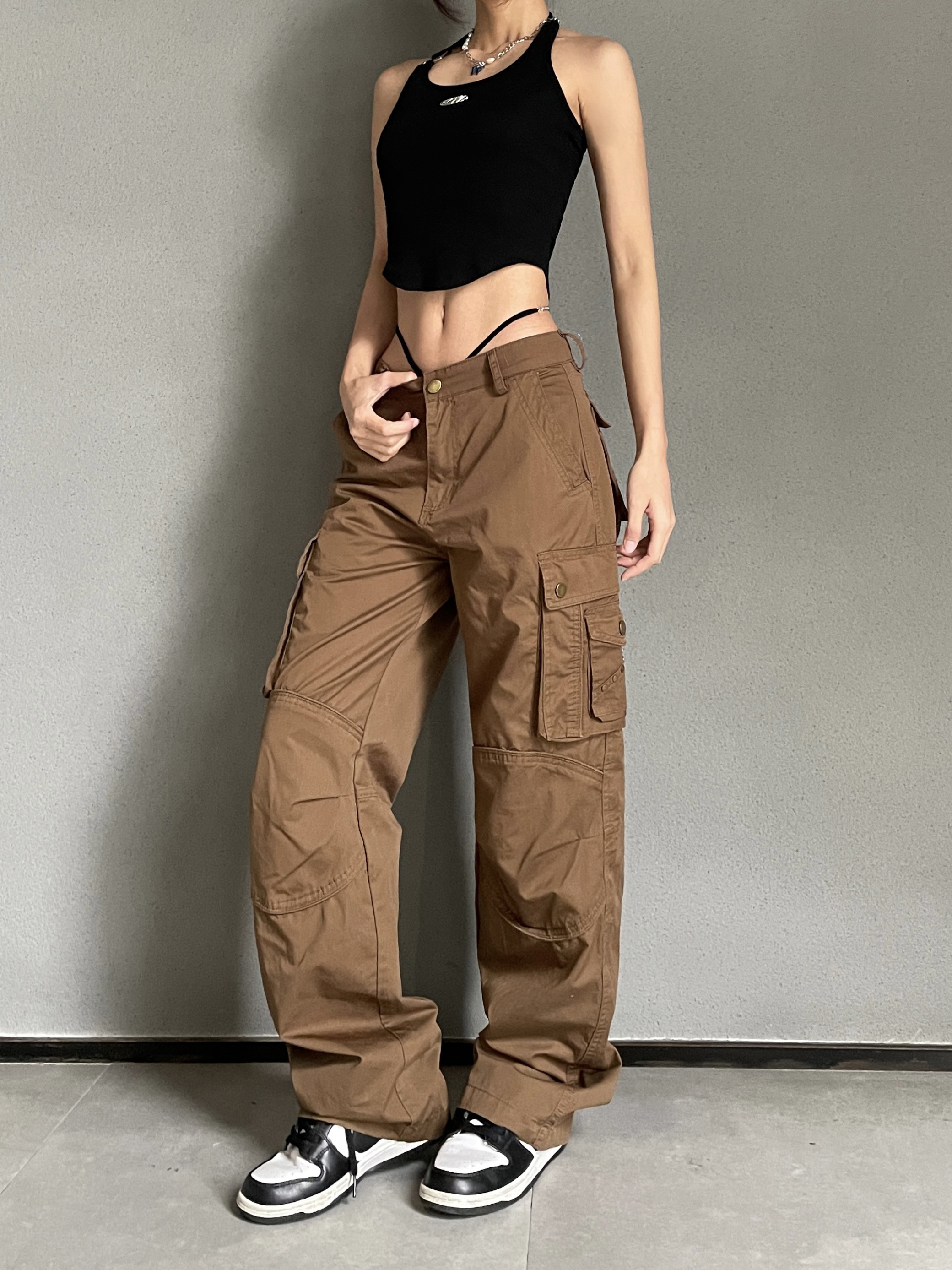 Retro Spicy Girl Loose Wide-Leg Cargo Pants - American Street Style, Heatstroke Vibe, Ground-Dragging Fashion Statement Retro Spicy Girl Loose Wide-Leg Cargo Pants - American Street Style, Heatstroke Vibe, Ground-Dragging Fashion Statement