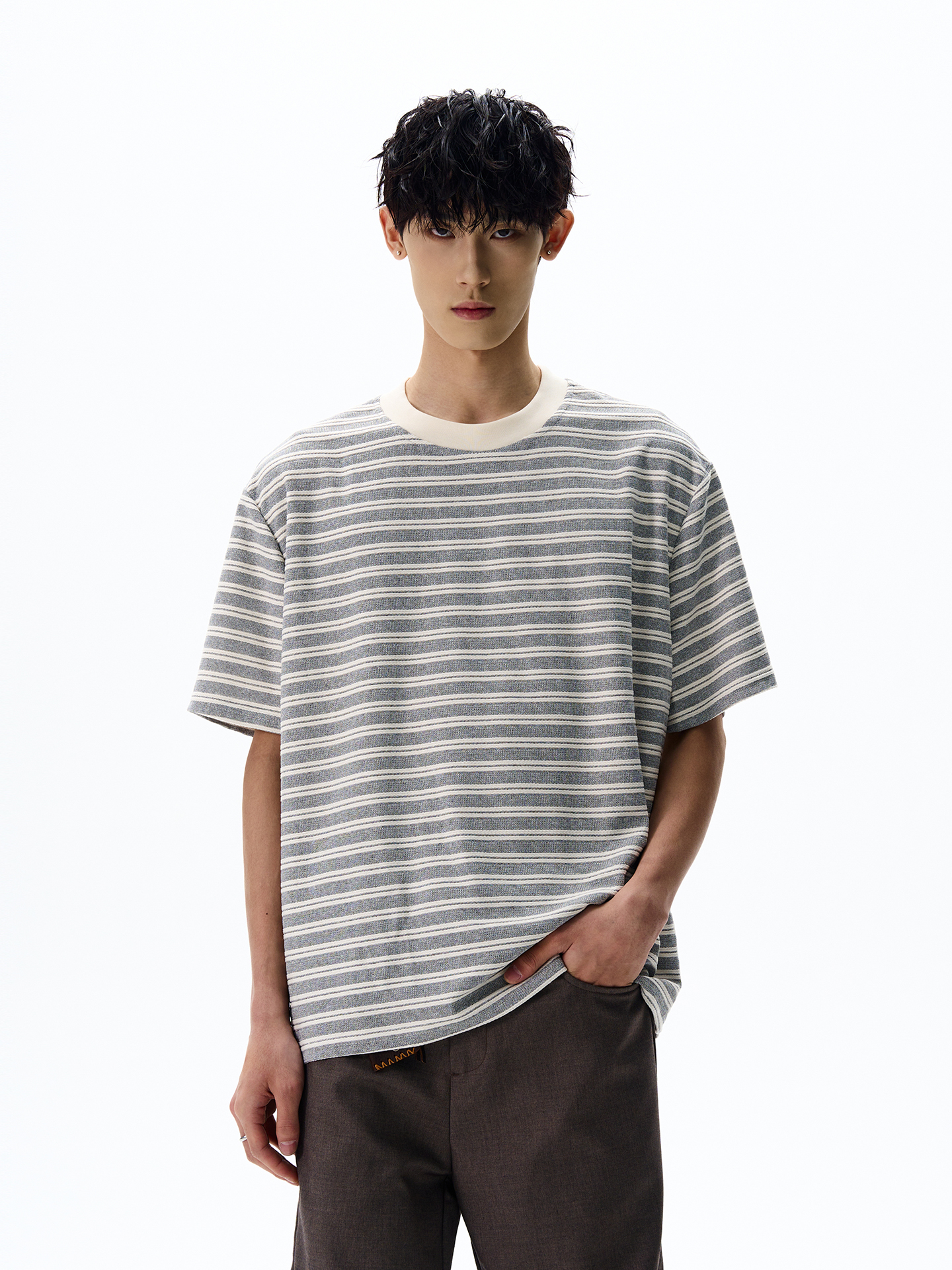 Retro Striped Short Sleeve T-Shirt for Men and Women - American Old Money Style, Casual Loose Fit, Versatile Fashion Top Retro Striped Short Sleeve T-Shirt for Men and Women - American Old Money Style, Casual Loose Fit, Versatile Fashion Top