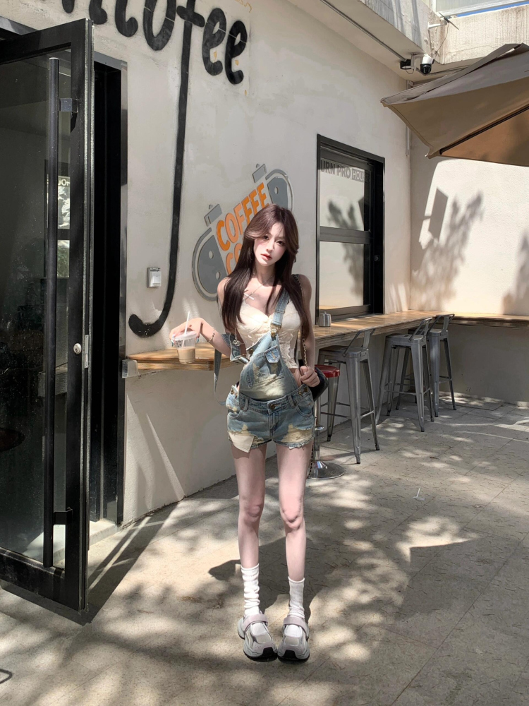Retro Sweet & Spicy Denim Overalls for Women - 2025 Summer Slim-Fit Versatile Shorts for Y2K Style Retro Sweet & Spicy Denim Overalls for Women - 2025 Summer Slim-Fit Versatile Shorts for Y2K Style