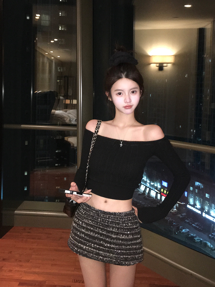 Retro Sweet Spicy Twisted Cable One-Shoulder Long Sleeve Knitted Sweater - Autumn Winter Fashion Retro Sweet Spicy Twisted Cable One-Shoulder Long Sleeve Knitted Sweater - Autumn Winter Fashion