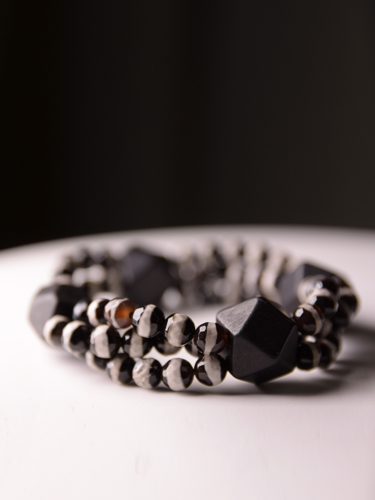 Retro Trendy Versatile Agate Bracelet for Women and Men - Original Design Jewelry, Simple Personalization, Fashion Accessory Retro Trendy Versatile Agate Bracelet for Women and Men - Original Design Jewelry, Simple Personalization, Fashion Accessory