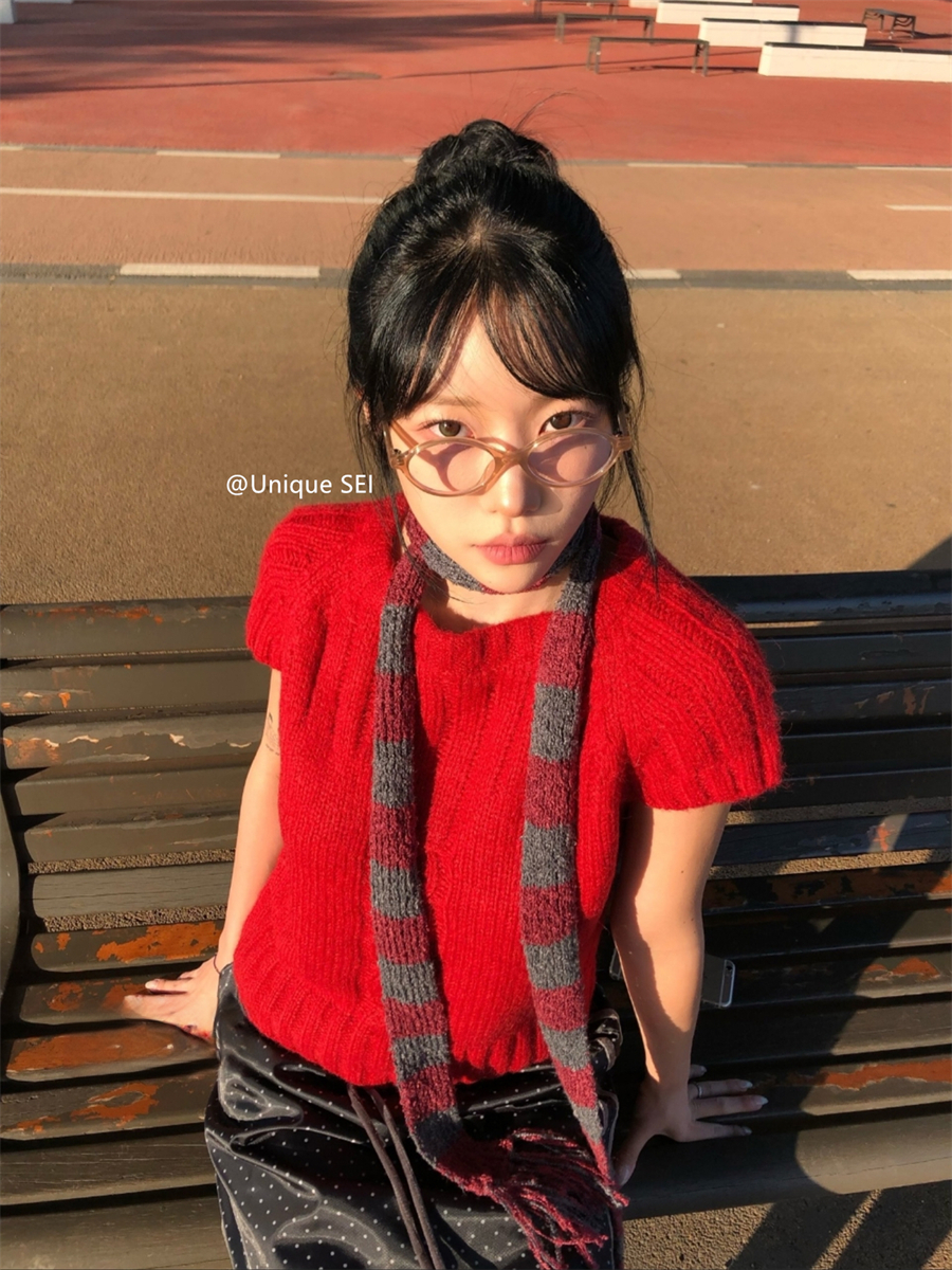 Retro Twisted Cable Slim-Fit Knitted Short Sleeve Top - Unique Versatile Style for Y2K and 90s Fashion Lovers Retro Twisted Cable Slim-Fit Knitted Short Sleeve Top - Unique Versatile Style for Y2K and 90s Fashion Lovers