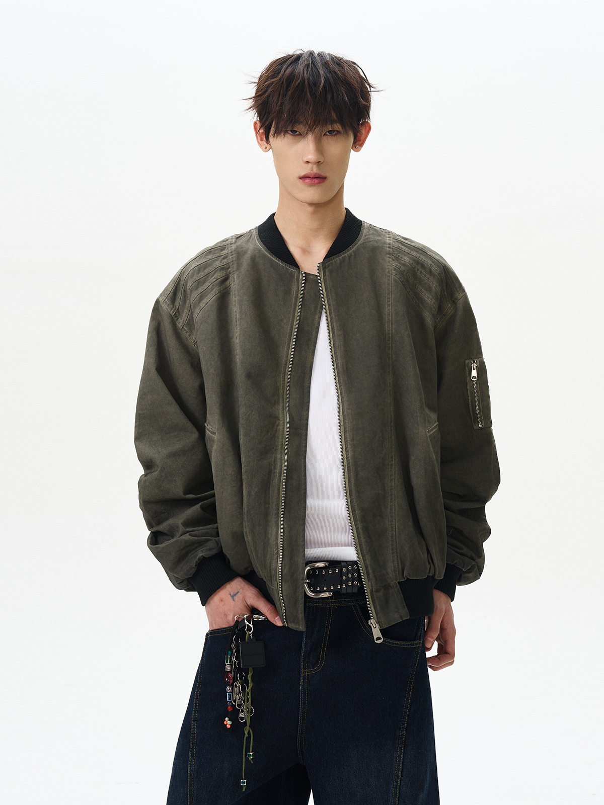 Retro Vintage Distressed Flight Jacket - Wasteland Style Short Baseball Jacket for a 90s American Fashion Vibe Retro Vintage Distressed Flight Jacket - Wasteland Style Short Baseball Jacket for a 90s American Fashion Vibe