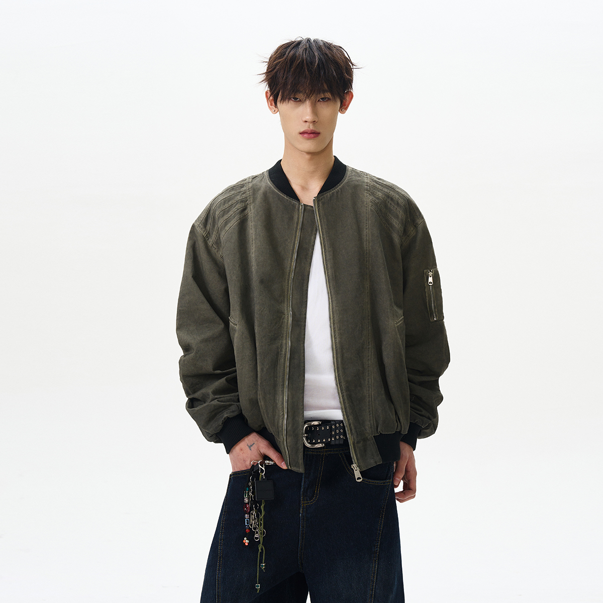 Retro Vintage Distressed Flight Jacket - Wasteland Style Short Baseball Jacket for a 90s American Fashion Vibe Retro Vintage Distressed Flight Jacket - Wasteland Style Short Baseball Jacket for a 90s American Fashion Vibe