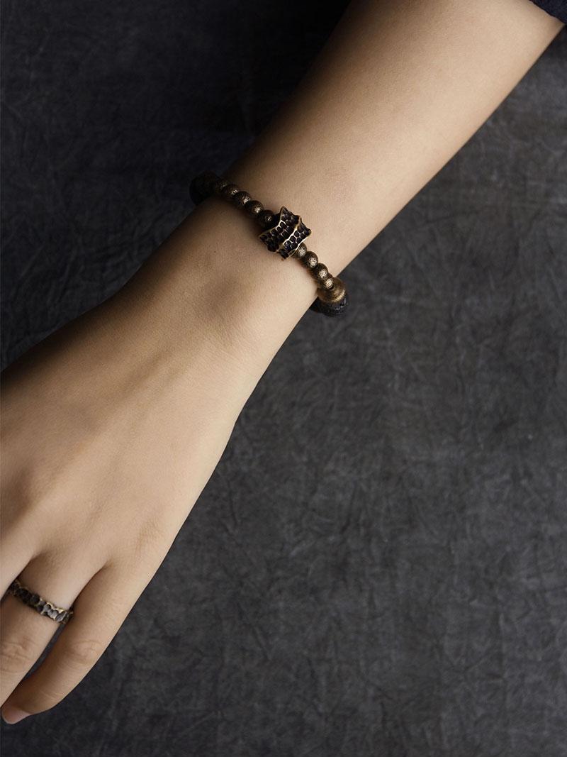 Retro Volcanic Stone & Brass Bead Bracelet for Couples - Casual Black Accessories for Men & Women, Trendy Home Personality Retro Volcanic Stone & Brass Bead Bracelet for Couples - Casual Black Accessories for Men & Women, Trendy Home Personality