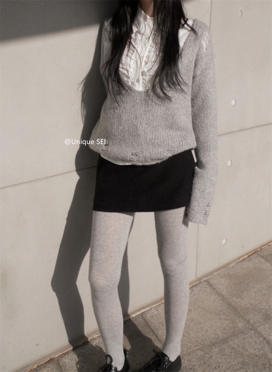 Retro Winter Mini Skirt Pants - Unique Slimming Casual Style, Versatile Anti-Exposure Design for Cool Days Retro Winter Mini Skirt Pants - Unique Slimming Casual Style, Versatile Anti-Exposure Design for Cool Days