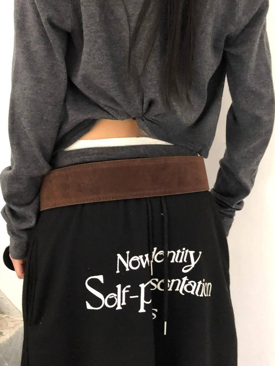 Retro Y2K Wide Brimmed Suede Belt for Hot Girls - Niche Fashion Statement Accessory Retro Y2K Wide Brimmed Suede Belt for Hot Girls - Niche Fashion Statement Accessory