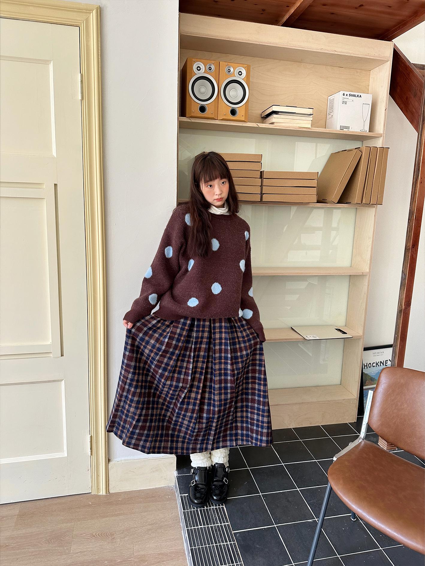 Reversible Plaid Patchwork Woolen Half Skirt in Retro Autumn Winter Style Reversible Plaid Patchwork Woolen Half Skirt in Retro Autumn Winter Style