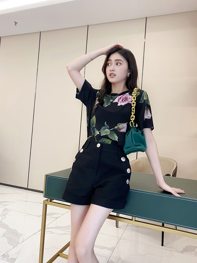 Romantic Rose Color Mulberry Silk T-Shirt for Women - Versatile Short Sleeve Top, Summer Fashion, European Style, Elegant Casual Wear