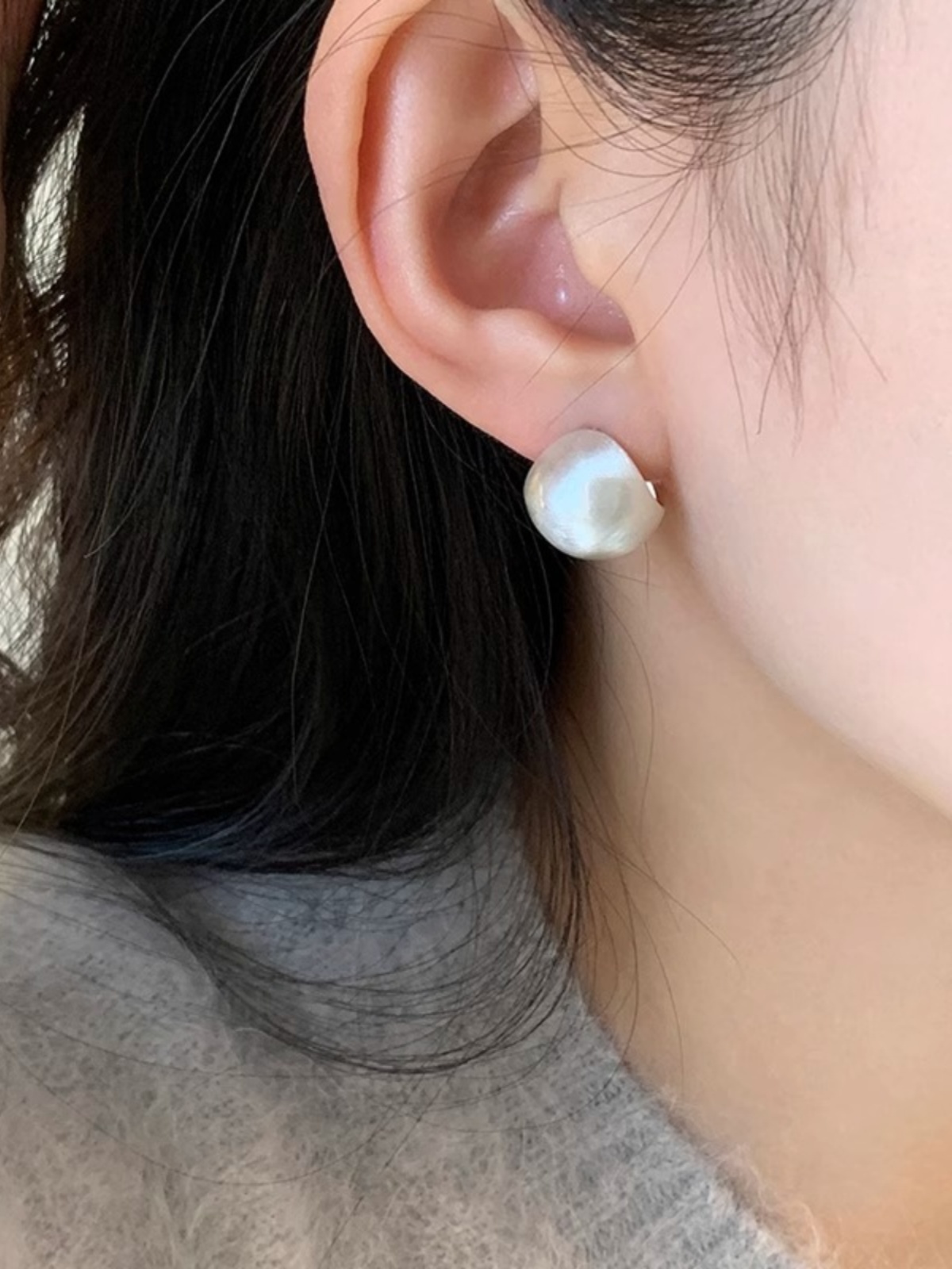 S925 Silver Needle Brushed Earrings for Women, Elegant Minimalist Unique Design, Chic Ear Accessories for Everyday Wear S925 Silver Needle Brushed Earrings for Women, Elegant Minimalist Unique Design, Chic Ear Accessories for Everyday Wear