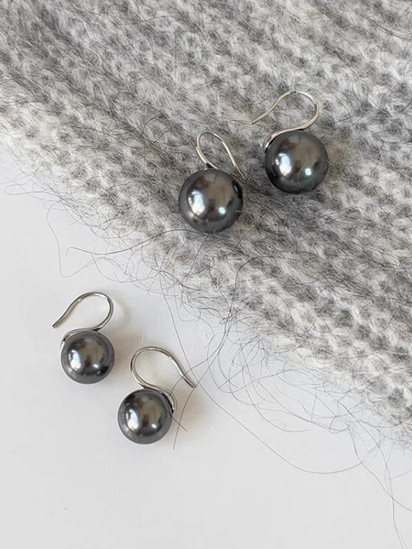 S925 Silver Needle Pearl Earrings for Women - French Style Hook, Autumn/Winter Fashion, Elegant Accessories S925 Silver Needle Pearl Earrings for Women - French Style Hook, Autumn/Winter Fashion, Elegant Accessories