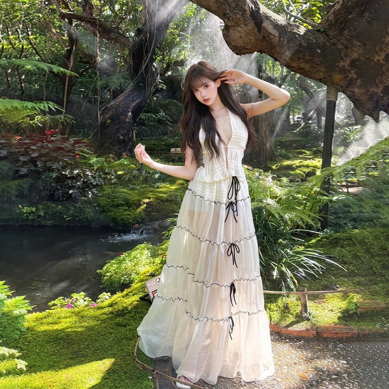 Seaside Vacation Dress - Stylish Phuket Travel Outfit for Hot Girls, Perfect for Beautiful Photos and Tropical Getaways Seaside Vacation Dress - Stylish Phuket Travel Outfit for Hot Girls, Perfect for Beautiful Photos and Tropical Getaways