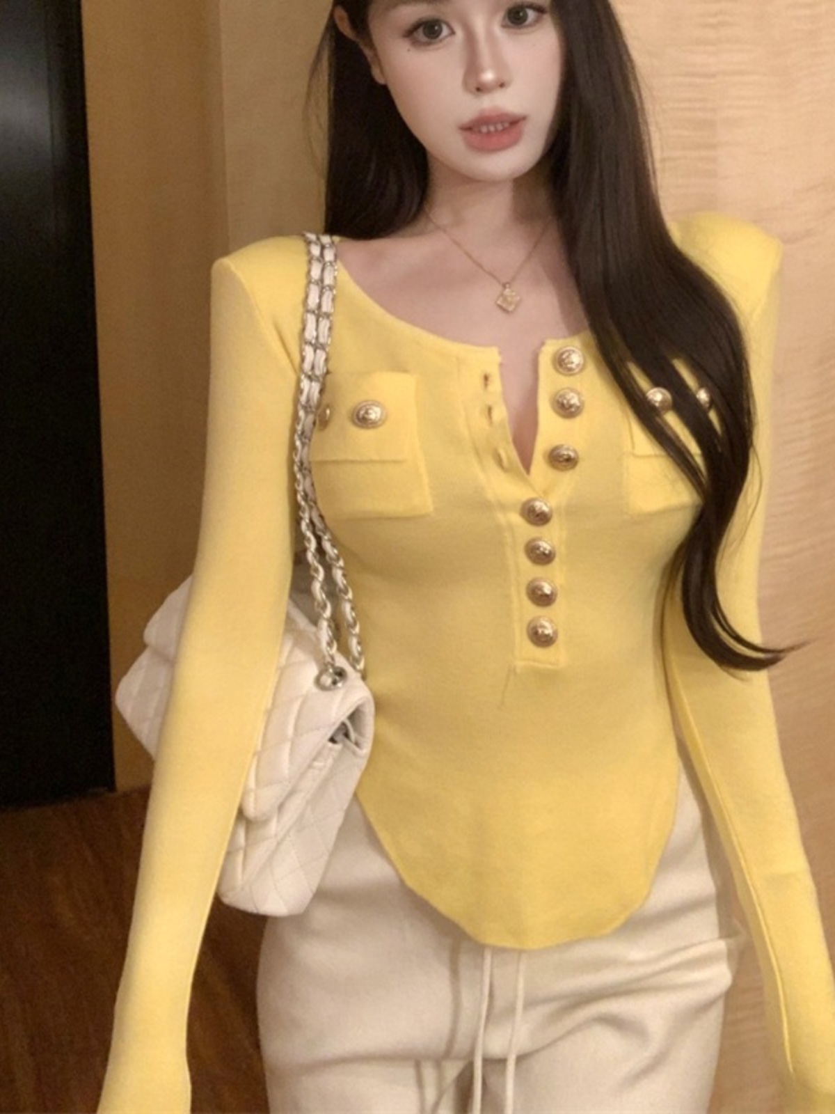 Sexy Half-Open Collar Long Sleeve T-Shirt with Unique Irregular Curved Hem - Trendy Short Top for Spring and Autumn Fashion