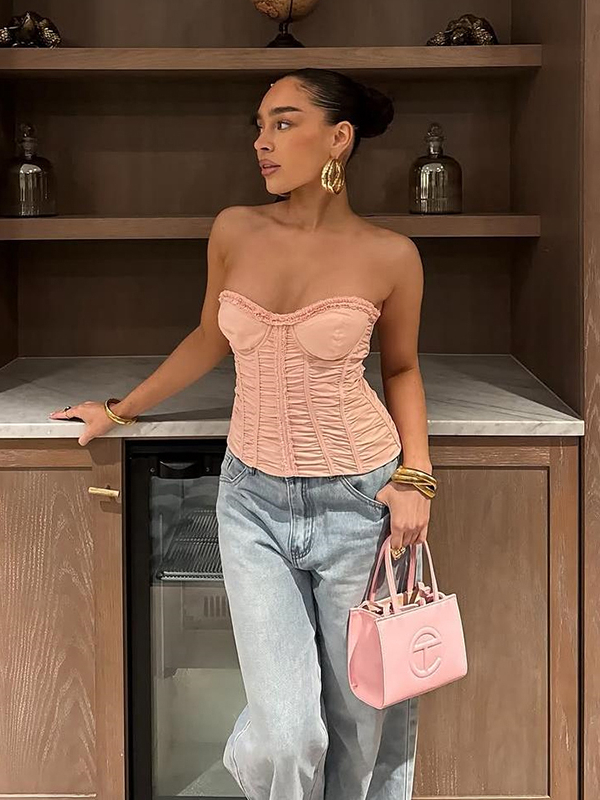 Sexy Strapless Ruffled Lace Edge Top for Women - Eccentric European & American Style, Slim-Fit Waist-Cinching Design Sexy Strapless Ruffled Lace Edge Top for Women - Eccentric European & American Style, Slim-Fit Waist-Cinching Design