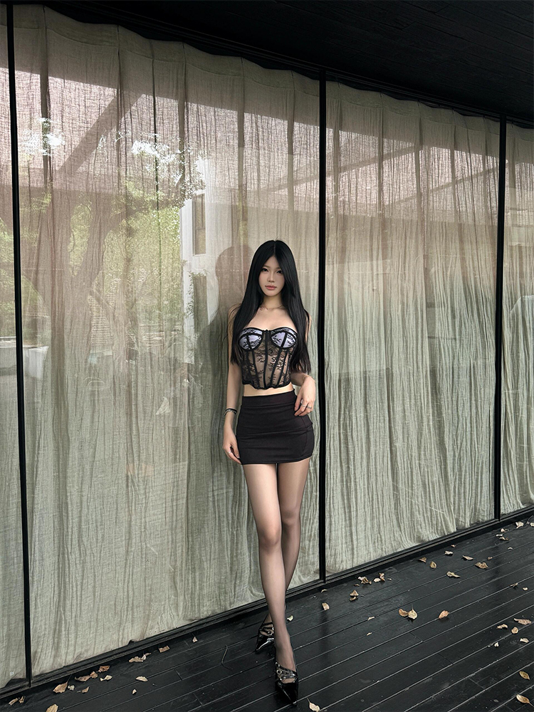 Sexy Transparent Lace Printed Strapless Top for Women - Fitted Slimming Short Style, Eccentric Design for Night Out Sexy Transparent Lace Printed Strapless Top for Women - Fitted Slimming Short Style, Eccentric Design for Night Out