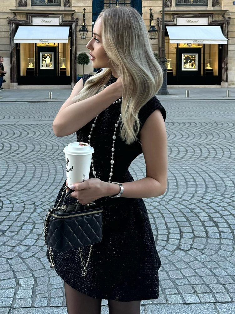 Shimmering Half-Turtleneck Backless Dress for Women - Slim High-Waisted Short Skirt, American Street Style, Y2K Fashion Shimmering Half-Turtleneck Backless Dress for Women - Slim High-Waisted Short Skirt, American Street Style, Y2K Fashion