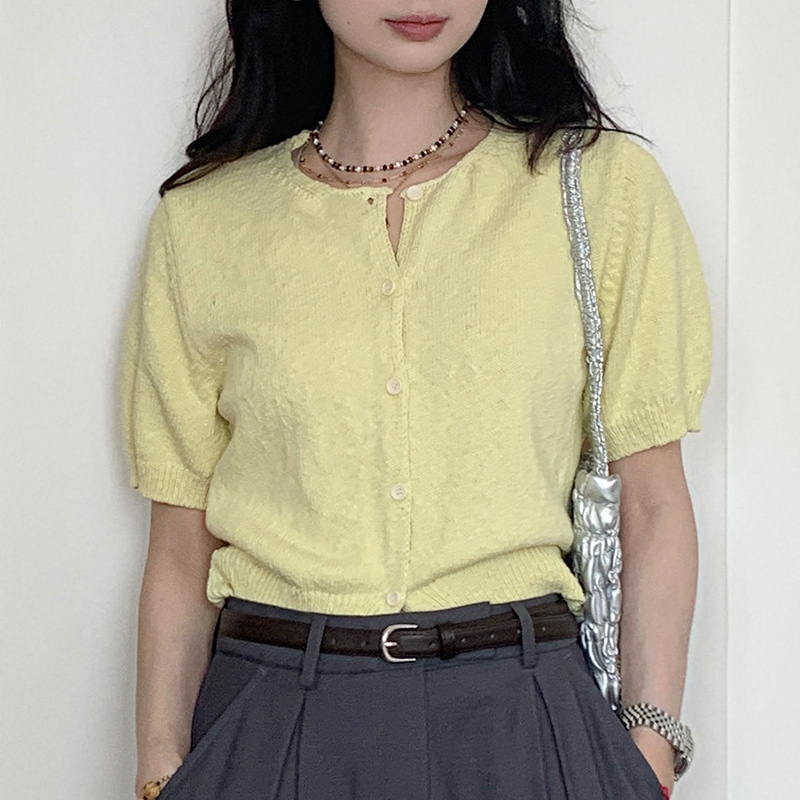 Short Sleeve Knitted Cardigan T-Shirt for Women - Summer Round Neck Loose Fit Elegant Versatile Half Sleeve Top Short Sleeve Knitted Cardigan T-Shirt for Women - Summer Round Neck Loose Fit Elegant Versatile Half Sleeve Top