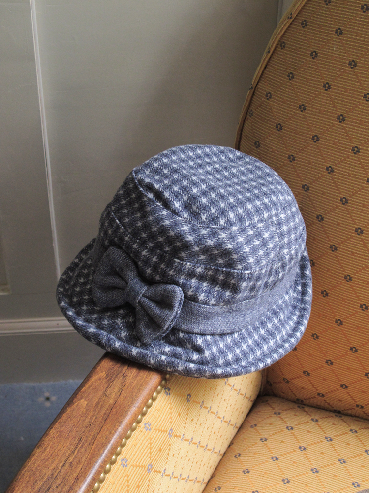 Showa-Style Japanese Retro Floral Sun Protection Bucket Hat - Versatile Fisherman Hat for Outdoor Fashion Showa-Style Japanese Retro Floral Sun Protection Bucket Hat - Versatile Fisherman Hat for Outdoor Fashion