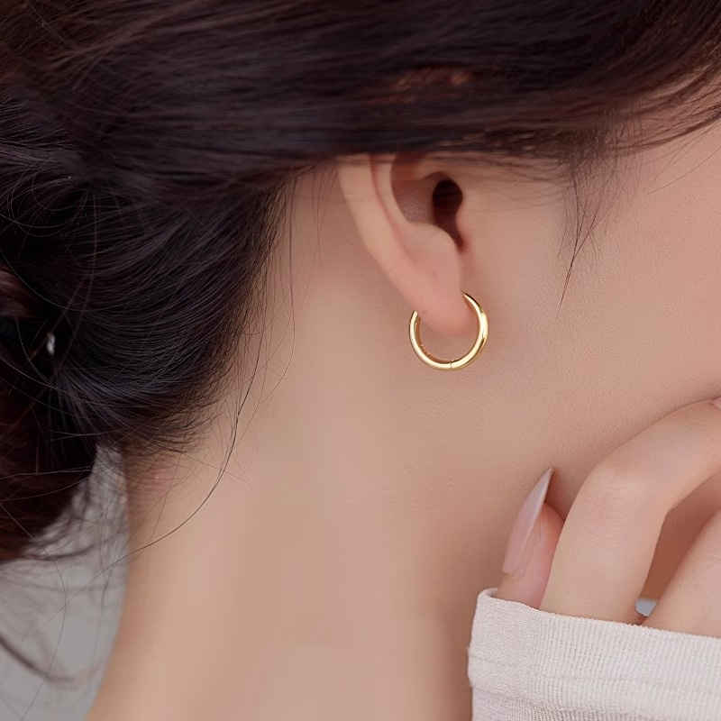 Simple Hoop Earrings for Ear Hole Care - Chic Ear Clips and Bone Hoops, Stylish Ear Accessories Simple Hoop Earrings for Ear Hole Care - Chic Ear Clips and Bone Hoops, Stylish Ear Accessories