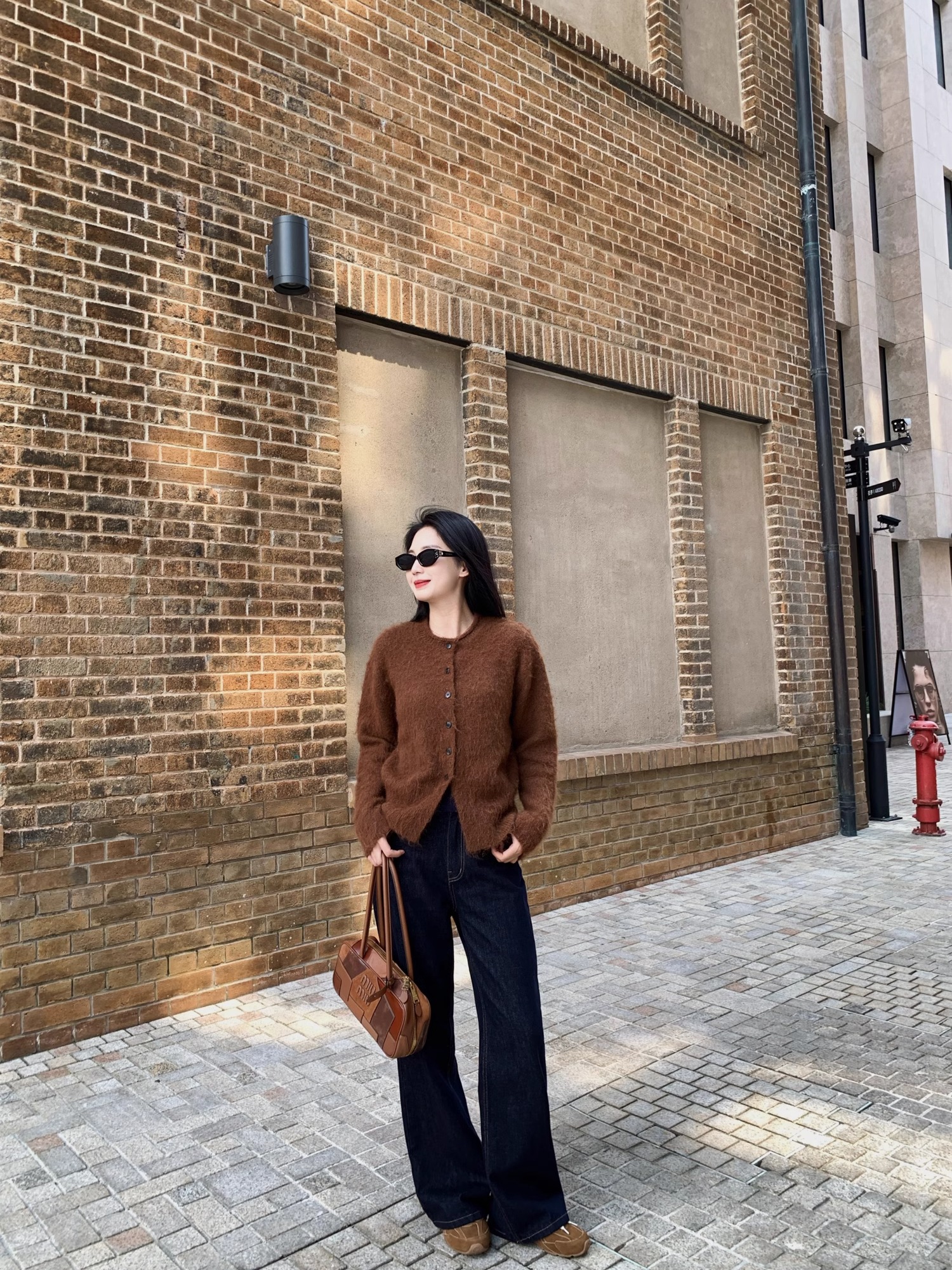 Slightly Loose Round Neck Button Wool Cardigan Top for Women - Elegant Milk Fufu Atmosphere - Cozy 90s Inspired Fashion Slightly Loose Round Neck Button Wool Cardigan Top for Women - Elegant Milk Fufu Atmosphere - Cozy 90s Inspired Fashion