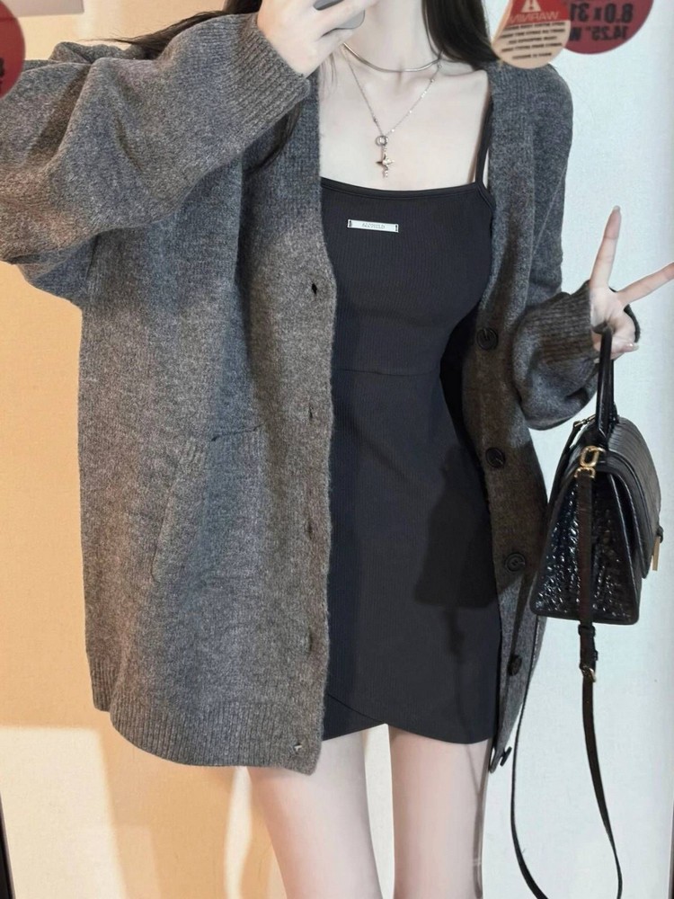 Slim Fit Gray Bodycon Dress for Women, Stylish Petite Design, Short Skirt & Sweater Cardigan Set, Perfect for Spring Fashion Slim Fit Gray Bodycon Dress for Women, Stylish Petite Design, Short Skirt & Sweater Cardigan Set, Perfect for Spring Fashion