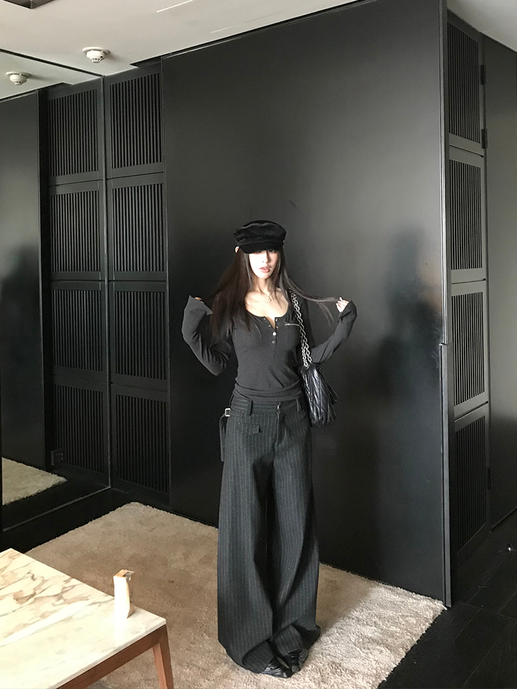 Slim Fit Long Sleeve Knit Sweater for Women with Pockets - Spring & Winter Base Top, Lightweight Layering Essential Slim Fit Long Sleeve Knit Sweater for Women with Pockets - Spring & Winter Base Top, Lightweight Layering Essential