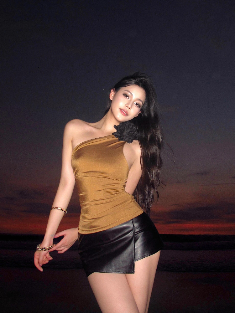 Slim-Fit Off-Shoulder Short Top and Irregular PU Leather Mini Skirt Set for Women - Summer American Style Fashion Slim-Fit Off-Shoulder Short Top and Irregular PU Leather Mini Skirt Set for Women - Summer American Style Fashion