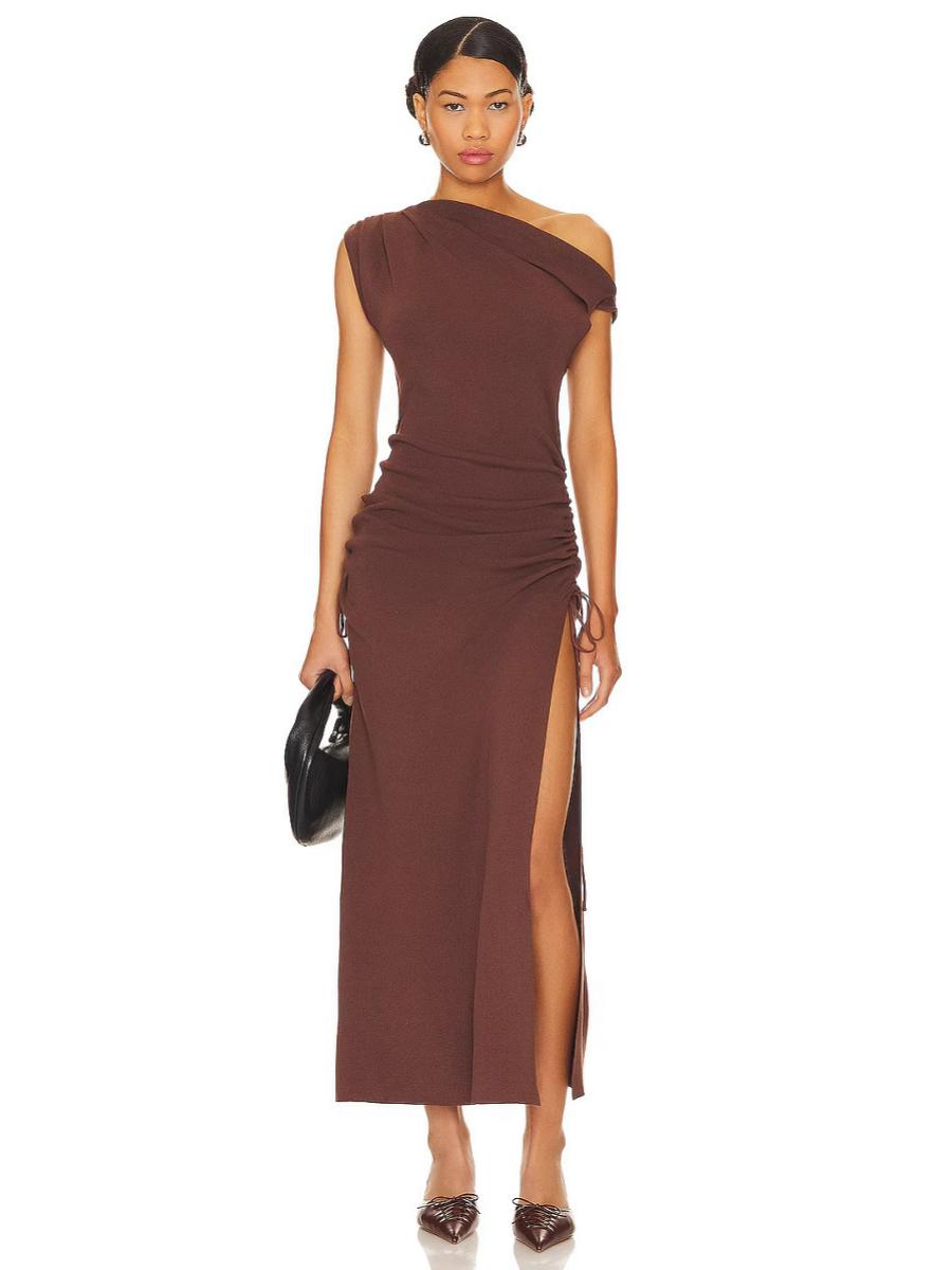 Slim-Fit Off-Shoulder Sleeveless Split Dress for Women - Summer 2025 Fashion, Solid Color, European & American Style Slim-Fit Off-Shoulder Sleeveless Split Dress for Women - Summer 2025 Fashion, Solid Color, European & American Style