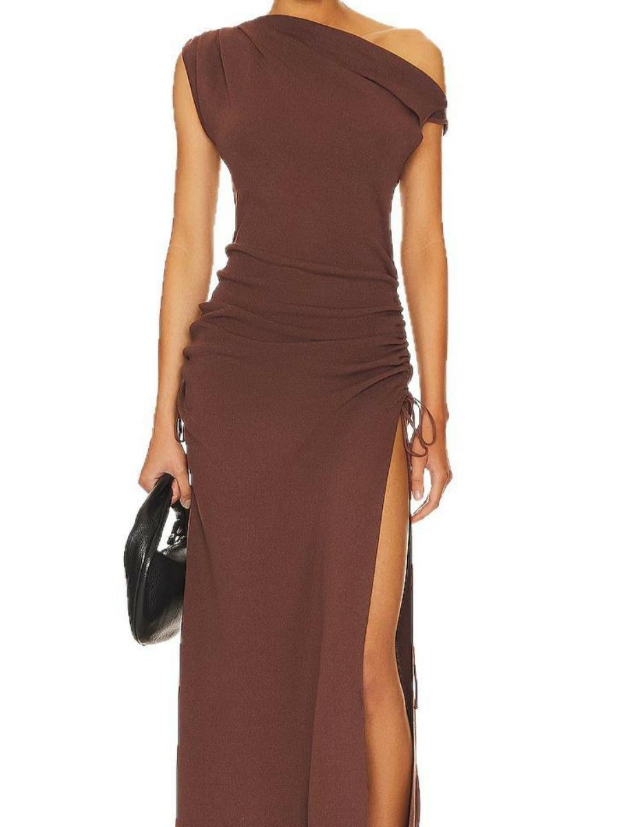 Slim-Fit Off-Shoulder Sleeveless Split Dress for Women - Summer 2025 Fashion, Solid Color, European & American Style Slim-Fit Off-Shoulder Sleeveless Split Dress for Women - Summer 2025 Fashion, Solid Color, European & American Style
