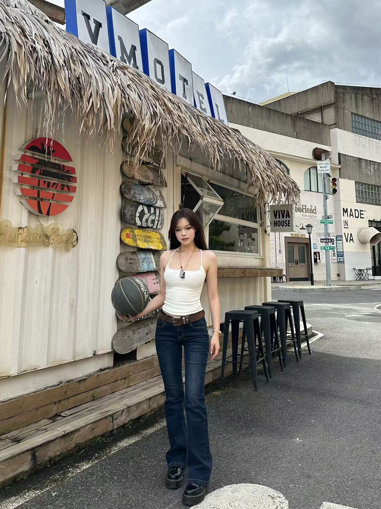 Slim High-Stretch Mid-Waist Flared Jeans | Leg-Enhancing, Knee-Length Design | Trendy Y2K Style Pants Slim High-Stretch Mid-Waist Flared Jeans | Leg-Enhancing, Knee-Length Design | Trendy Y2K Style Pants