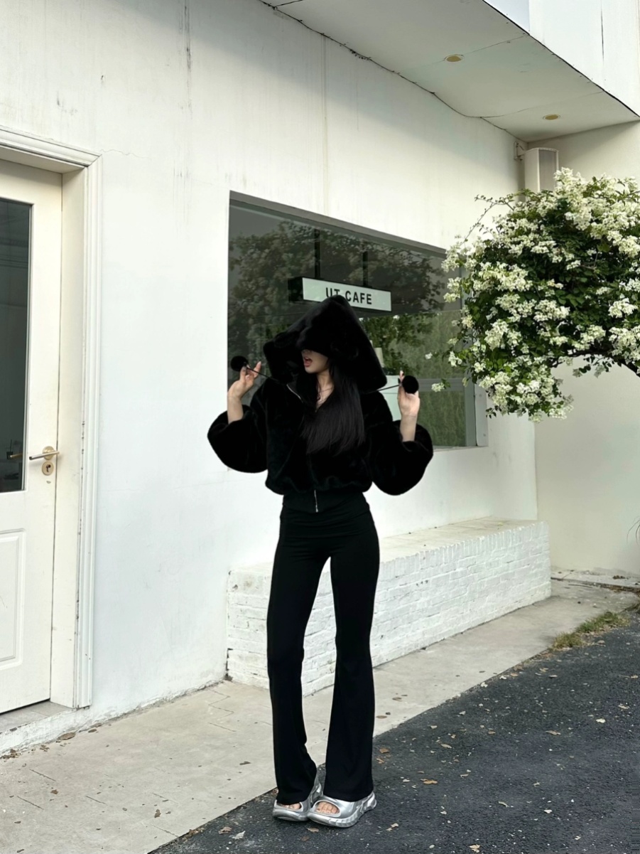 Slimming Bare Feel Cloud Pants - Lightweight Comfort, Multiple Colors, Perfect for Everyday Wear, Trendy and Versatile Fashion Essential Slimming Bare Feel Cloud Pants - Lightweight Comfort, Multiple Colors, Perfect for Everyday Wear, Trendy and Versatile Fashion Essential