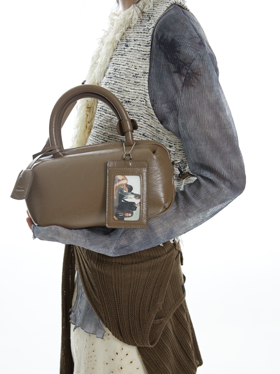 Small Square Leather Oil Stick Bag - Original Bang Bang Design, Stylish and Versatile Mini Bag for Everyday Use Small Square Leather Oil Stick Bag - Original Bang Bang Design, Stylish and Versatile Mini Bag for Everyday Use