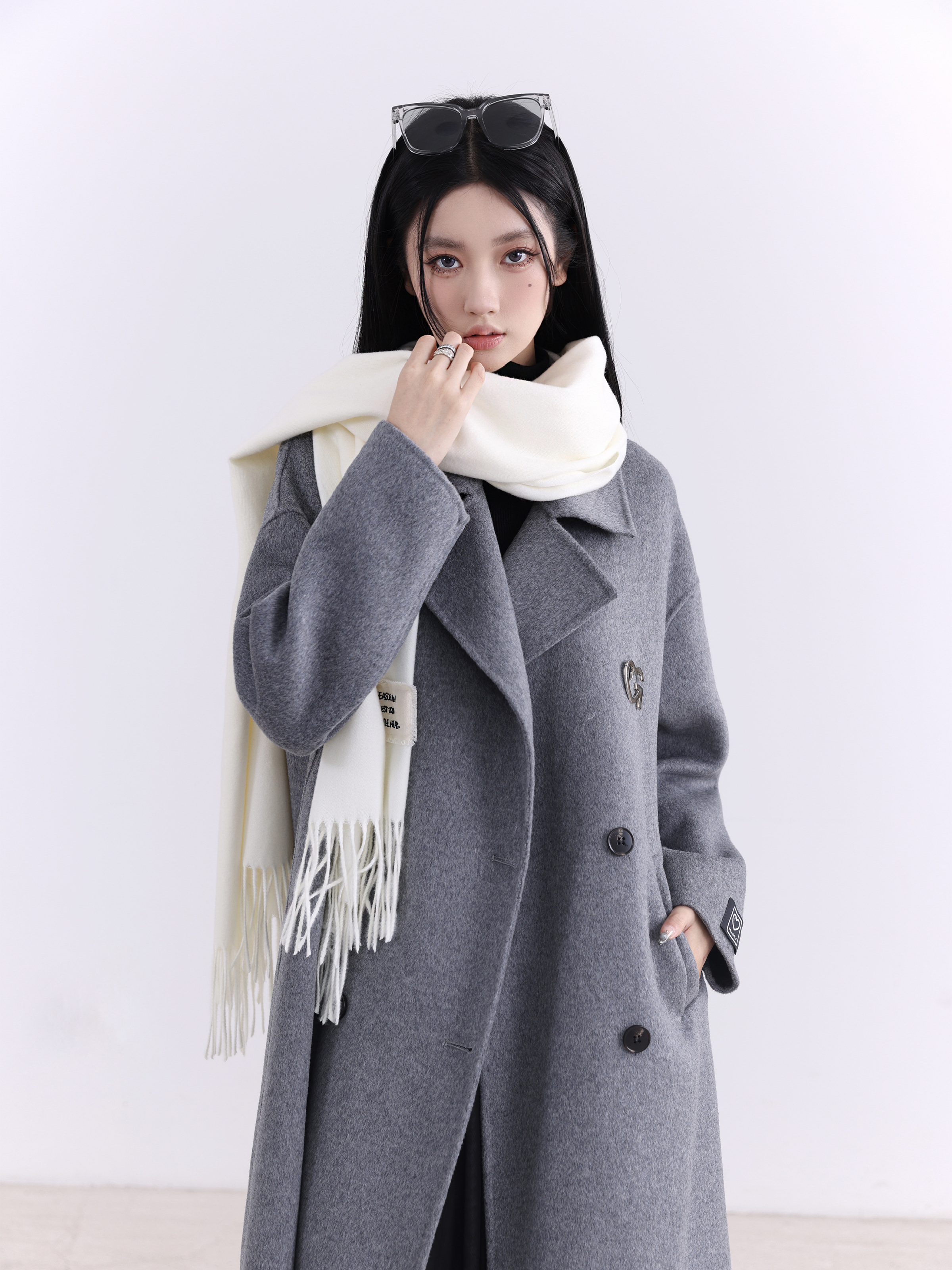 Soft Creamy Cashmere-like Scarf Shawl - Versatile Boyfriend-style Warm Scarf for Cozy Layering - Trendy Wardrobe Essential Soft Creamy Cashmere-like Scarf Shawl - Versatile Boyfriend-style Warm Scarf for Cozy Layering - Trendy Wardrobe Essential