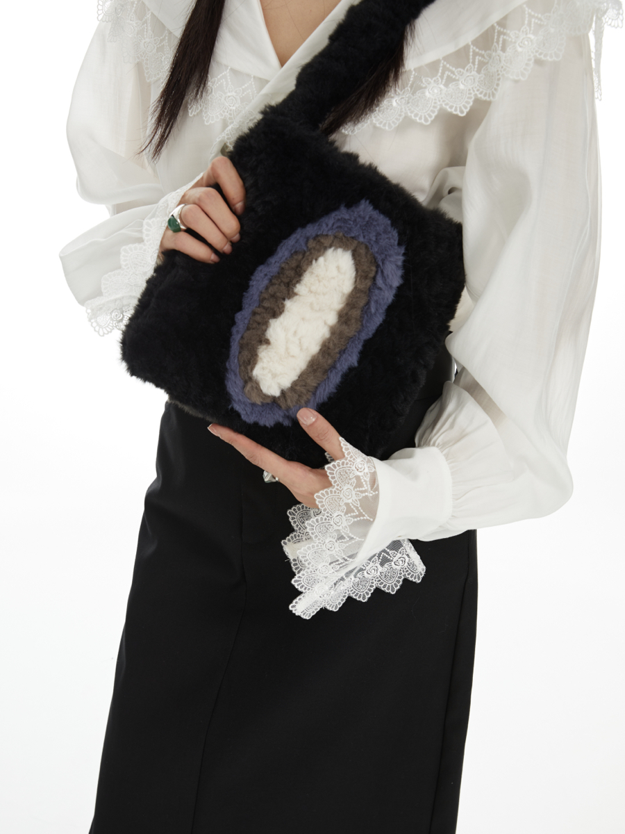 Soft Eco-Friendly Plush Bobo Bag in 2 Colors - Small Trendy Bag for Everyday Use, Perfect for Y2K and Casual Outfits Soft Eco-Friendly Plush Bobo Bag in 2 Colors - Small Trendy Bag for Everyday Use, Perfect for Y2K and Casual Outfits