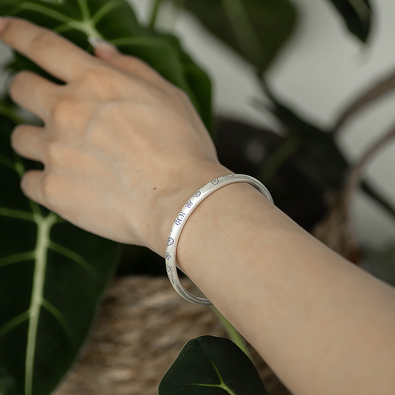 Solid Pure Silver 999 Open Bangle with Pumpkin Head Design - Ethnic Style, National Trend, Auspicious Peace and Fortune Jewelry Solid Pure Silver 999 Open Bangle with Pumpkin Head Design - Ethnic Style, National Trend, Auspicious Peace and Fortune Jewelry