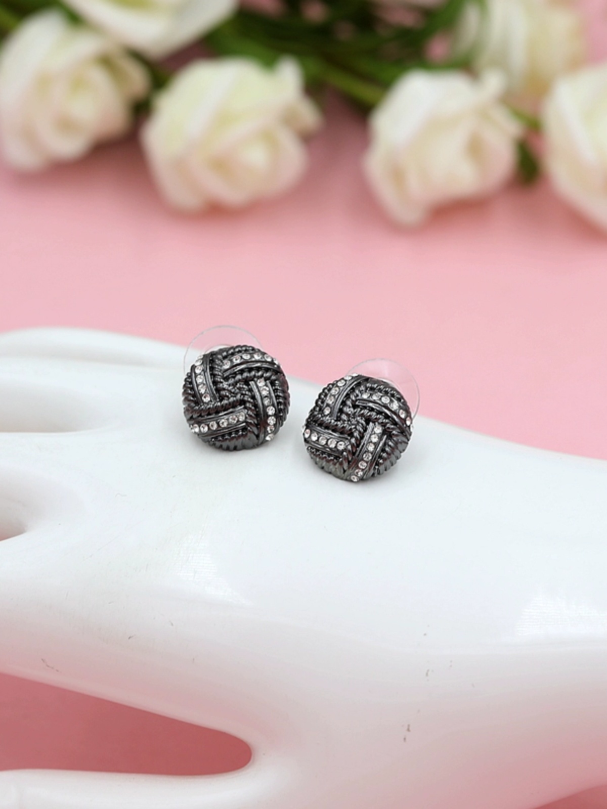 Sparkling Gemstone Stud Earrings for Women, Elegant Hypoallergenic Office Lady Jewelry, Versatile Korean Style Accessories Sparkling Gemstone Stud Earrings for Women, Elegant Hypoallergenic Office Lady Jewelry, Versatile Korean Style Accessories