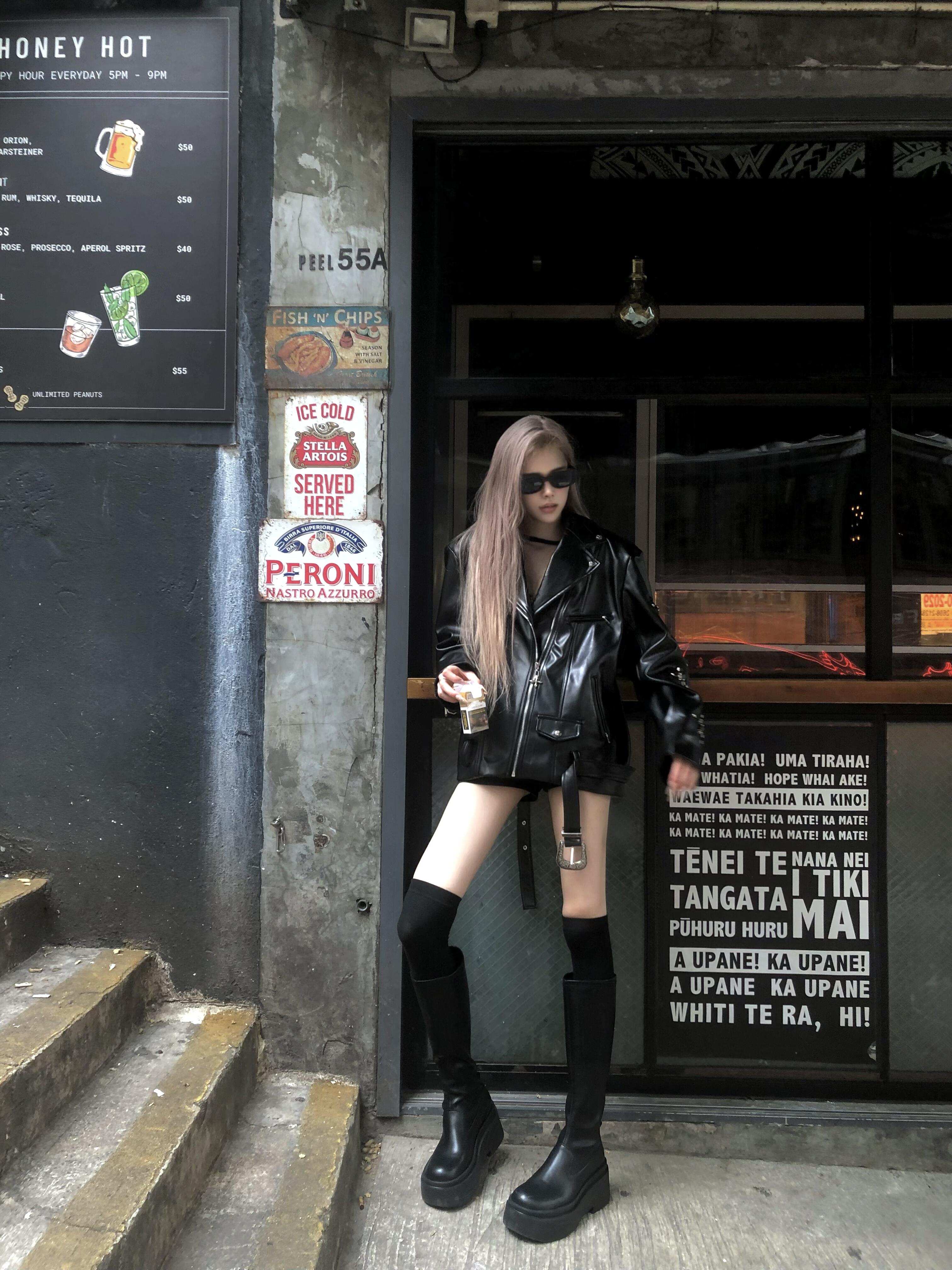 Spicy Girl Black PU Leather Jacket for Women - Loose Fit Heavy-Duty Motorcycle Style for Autumn/Winter 2025