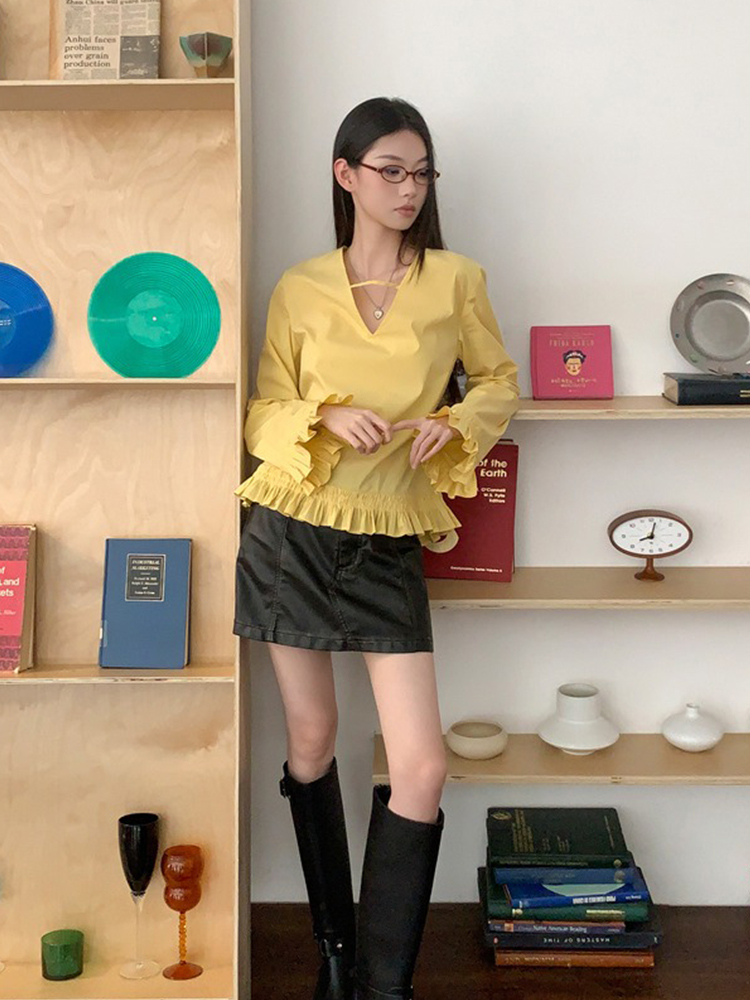 Spicy Girl Style Long Sleeve Top with Ear-Shaped Edges, Slim-Fit Waist-Cinching Casual Shirt for Autumn Vibes Spicy Girl Style Long Sleeve Top with Ear-Shaped Edges, Slim-Fit Waist-Cinching Casual Shirt for Autumn Vibes