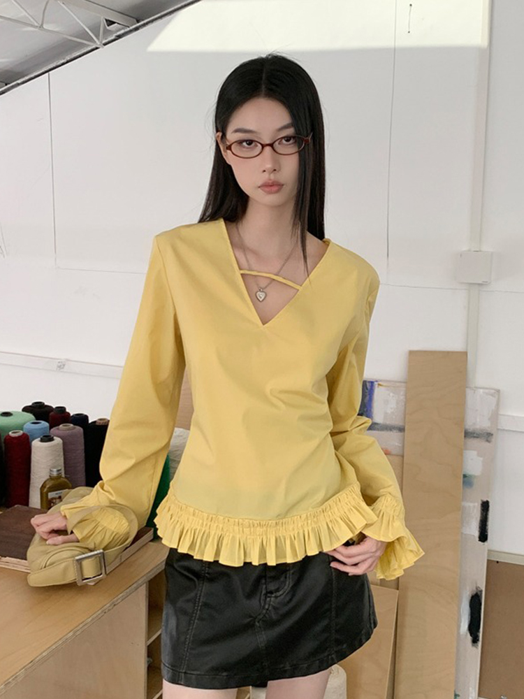 Spicy Girl Style Long Sleeve Top with Ear-Shaped Edges, Slim-Fit Waist-Cinching Casual Shirt for Autumn Vibes Spicy Girl Style Long Sleeve Top with Ear-Shaped Edges, Slim-Fit Waist-Cinching Casual Shirt for Autumn Vibes